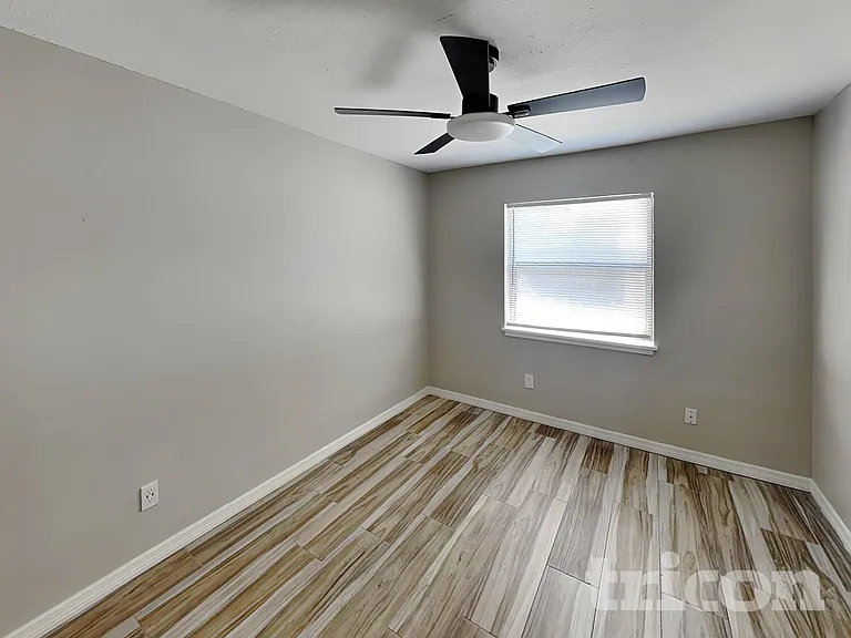 2813 Whippet Ct — Photo 11