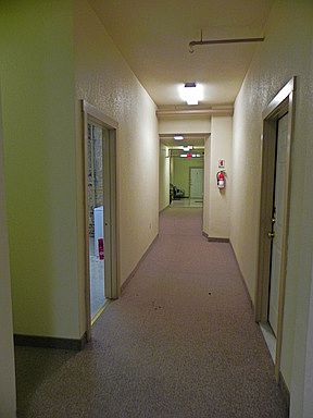 4th image of 425 Schatzel St APT H
