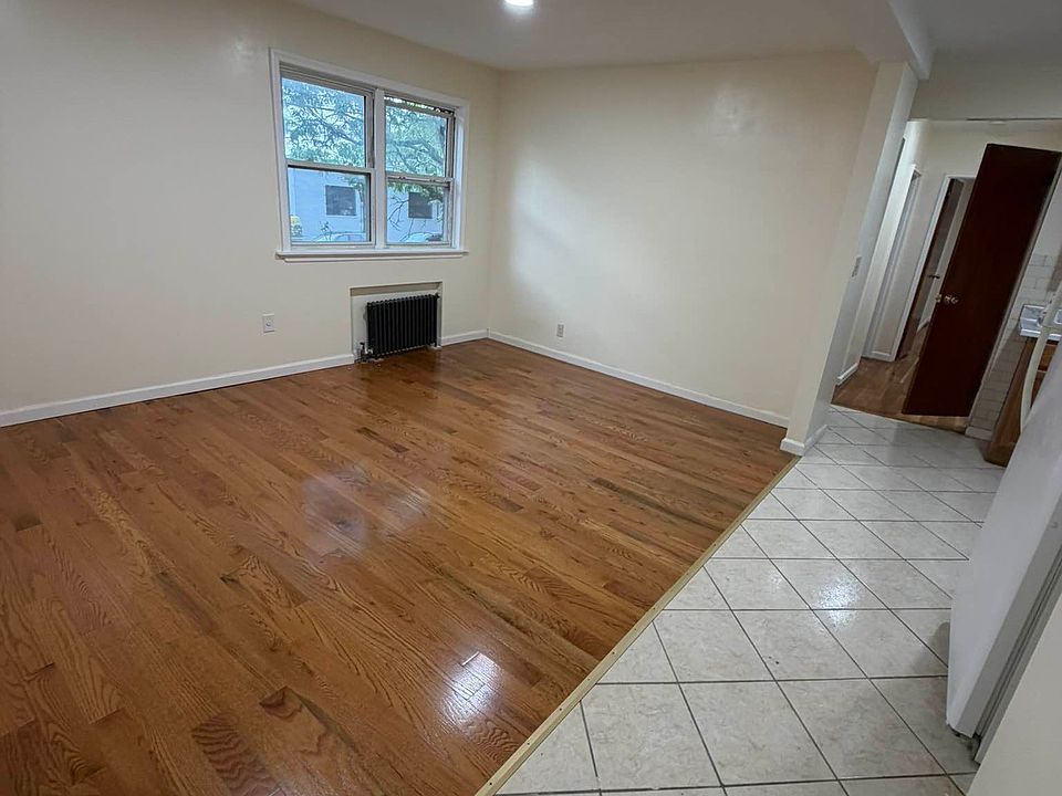 1st image of 1167 E 55th St Floor 2