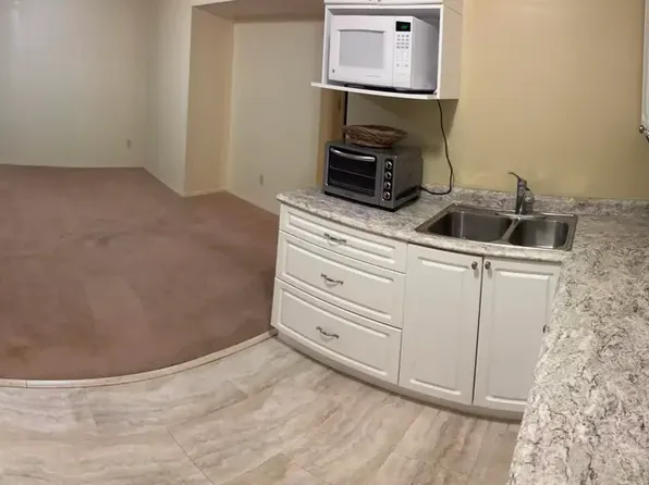 3014 Galloway Ter #1A, Strathcona County, AB T8A 2N5