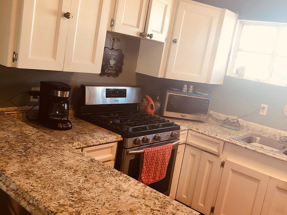 1st image of 7863 Holly Pl