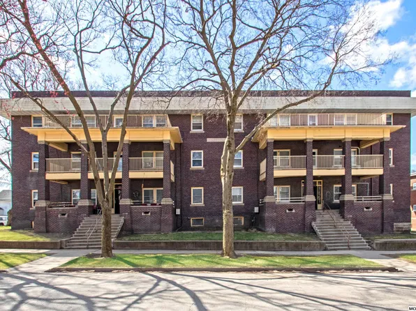 305 5th St NW #1-12, Mason City, IA 50401