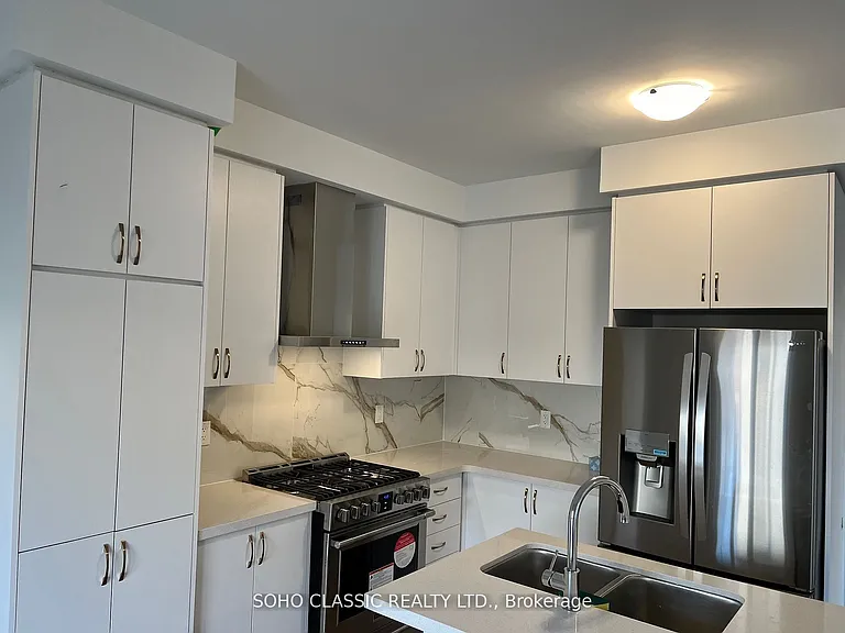 19 Connell Dr — Photo 14