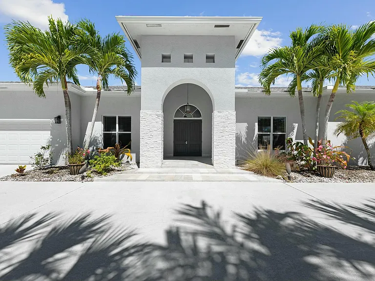 15503 Temple Blvd — Photo 5