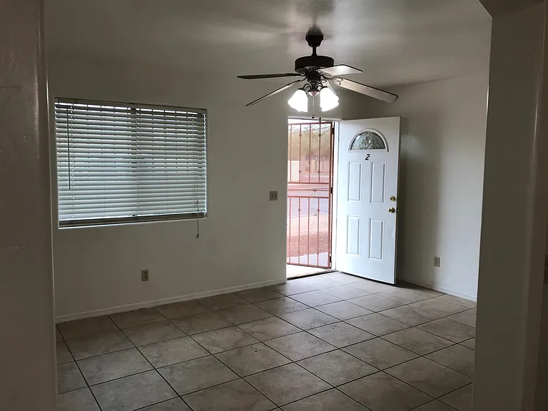 1402 S Highland Ave #2 — Photo 5