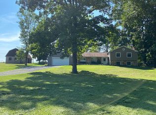 2591 Captain Bloom Rd, Sunbury, PA 17801