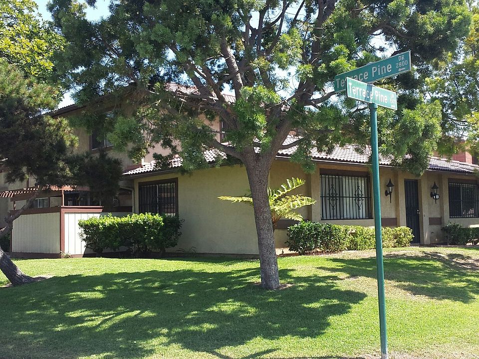 Exterior Fron