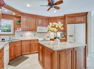 47 Grey Wing Point, Naples, FL 34113