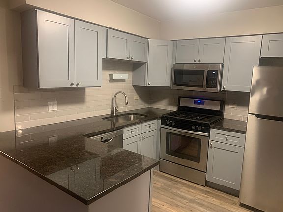 2nd image of 4505 Maple Ave