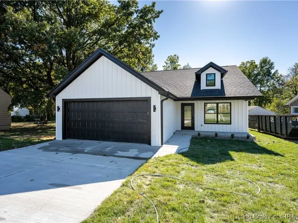 1749 McDonald Lane, New Albany, IN 47150
