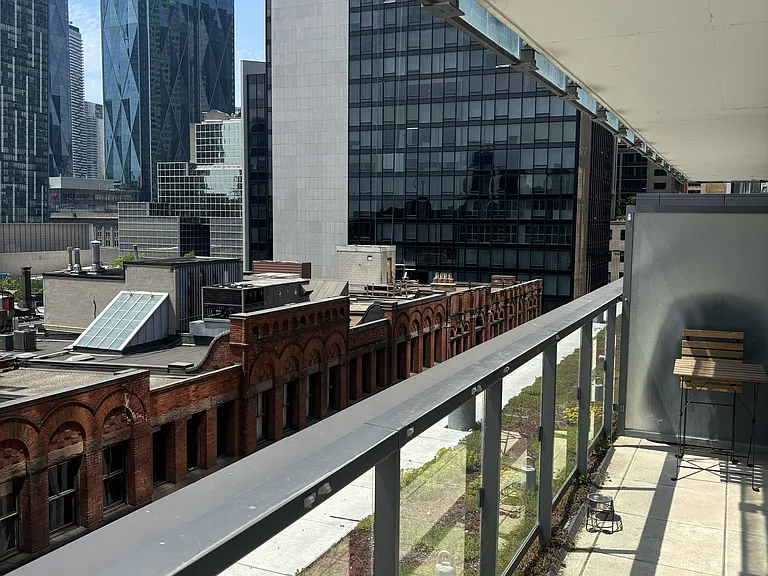 60 Colborne St #709 — Photo 9