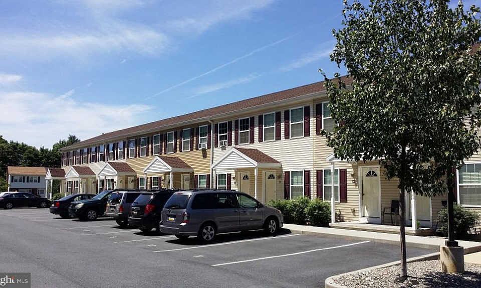 1st image of 75 S Reber St #10