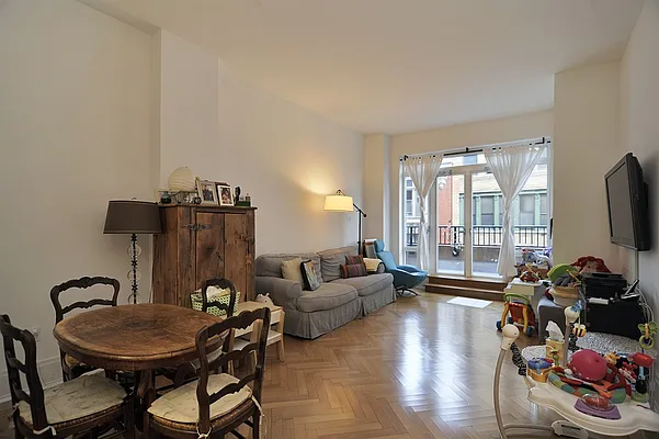 Sold by Corcoran | media 2