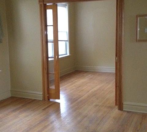 4th image of 1942 W Winona St #3