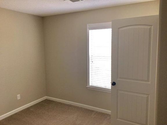 4th image of 9380 Eckley Pl