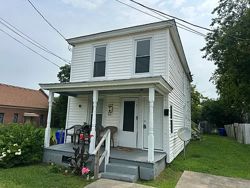 206 N 6th St #B Photo 1
