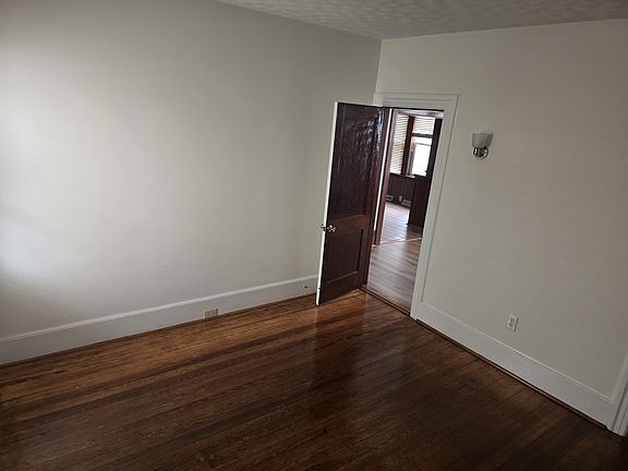 5th image of 37 Princeton St