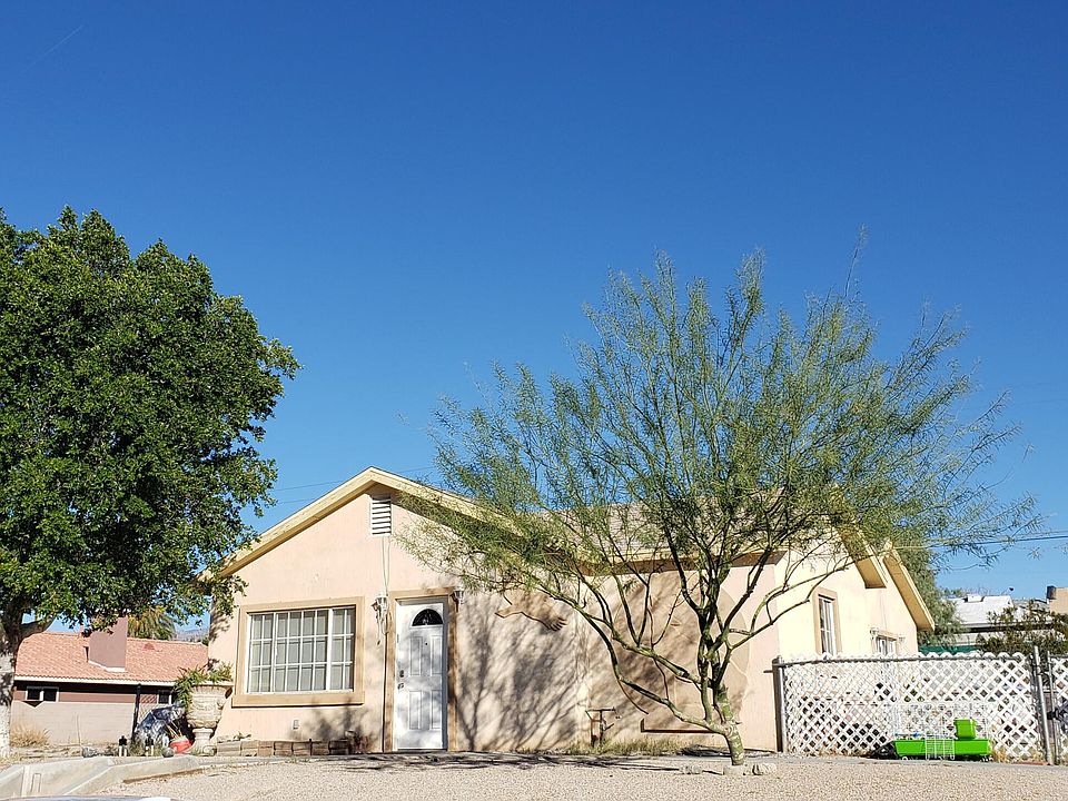 1st image of 66220 5th St