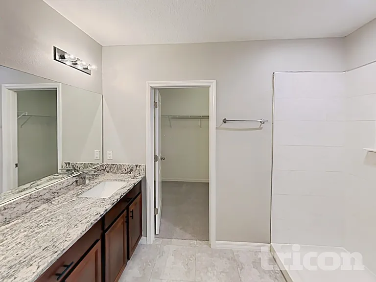 1609 Redmond Brook Ln — Photo 8