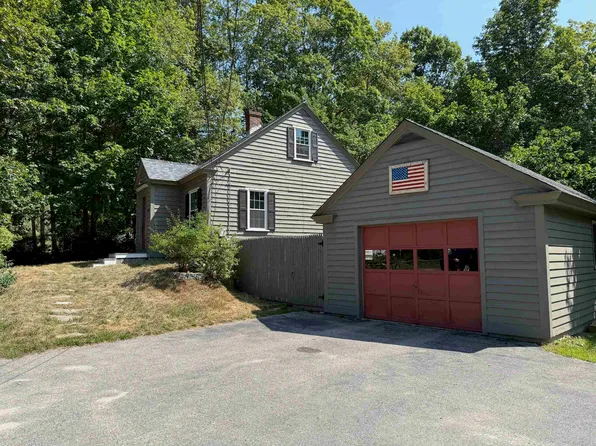 23 Elm Street, Wolfeboro, NH 03894