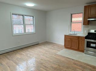 10814 37th Ave FLOOR 2, Corona, NY 11368
