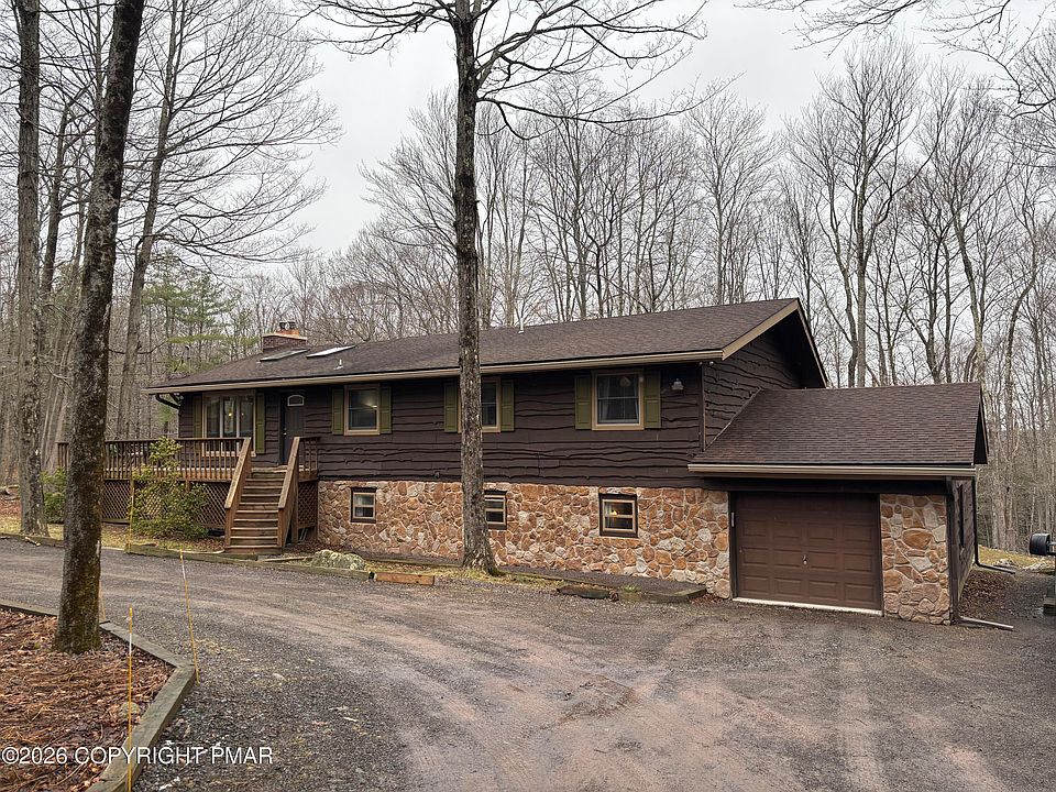 1st image of 32 Mountainside Dr