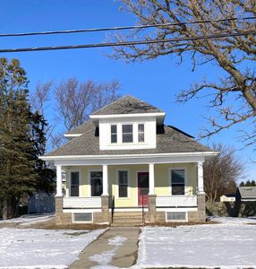 440 E Railroad Ave, Leland, IL, 60531