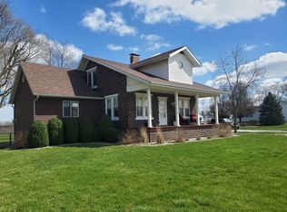 515 S Maple St, Gilman, IL 60938