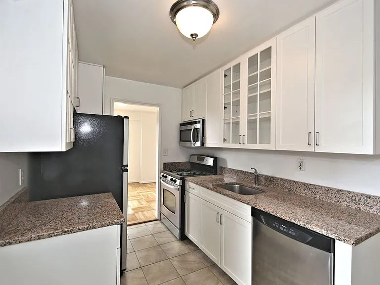 Pelham Rd — Photo 2