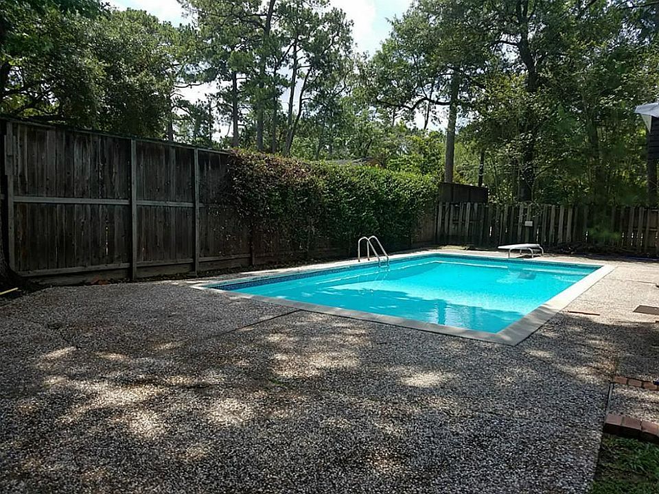 1st image of 9330 Memorial Dr