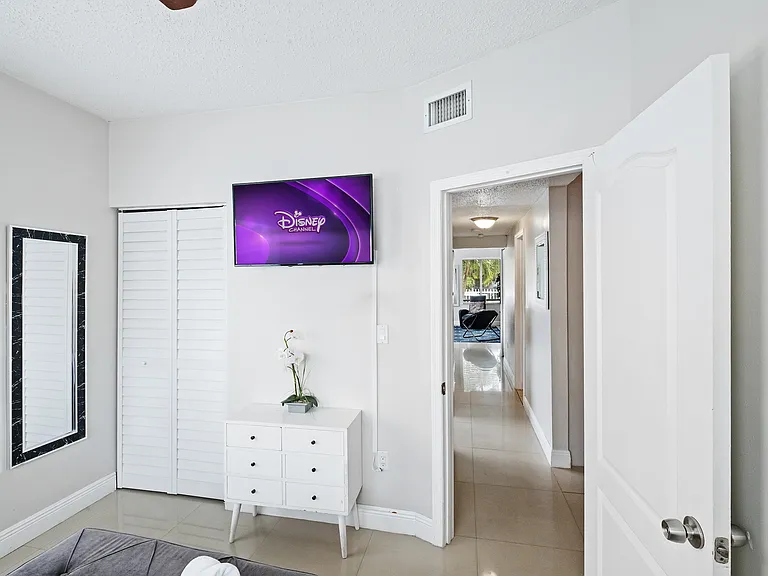 1459 NW 2nd St #2 — Photo 16