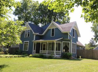 1015 4th St, Hudson, WI 54016