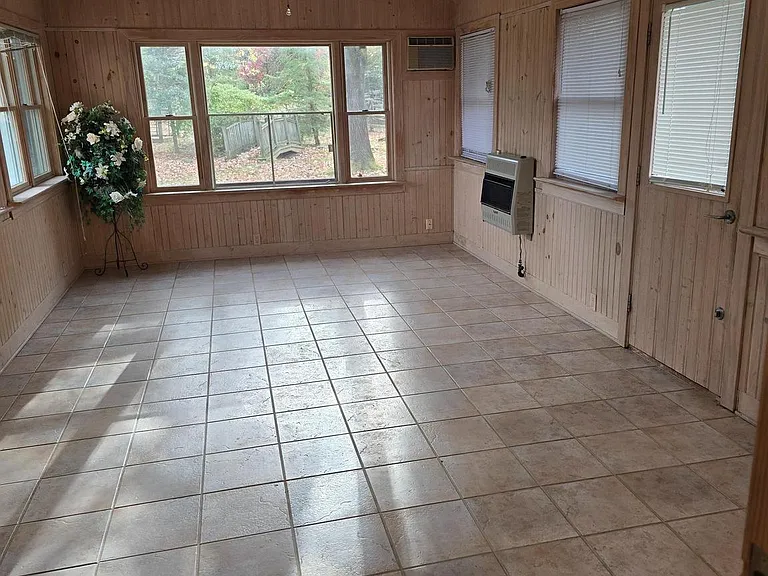 11902 Enid Dr — Photo 15