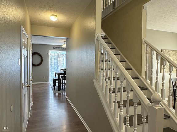 2nd image of 7436 Mosaic Dr