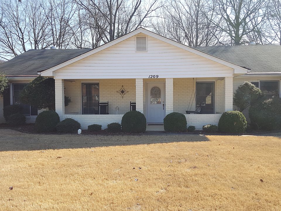 Professionally landscaped 