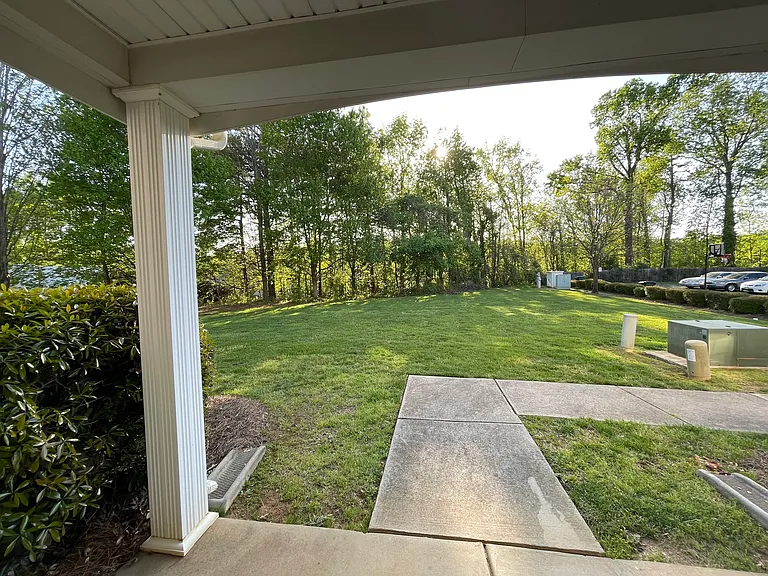 1804 Butterfly Ln — Photo 16