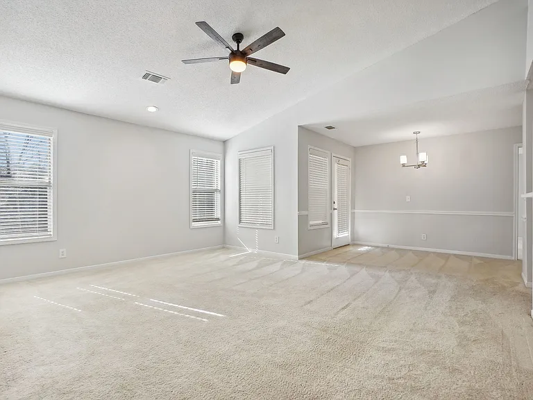 Cambridge Park Apartments — Photo 125