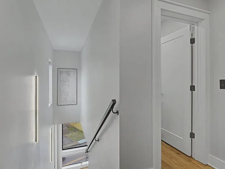 2111 Cahal Ave — Photo 10
