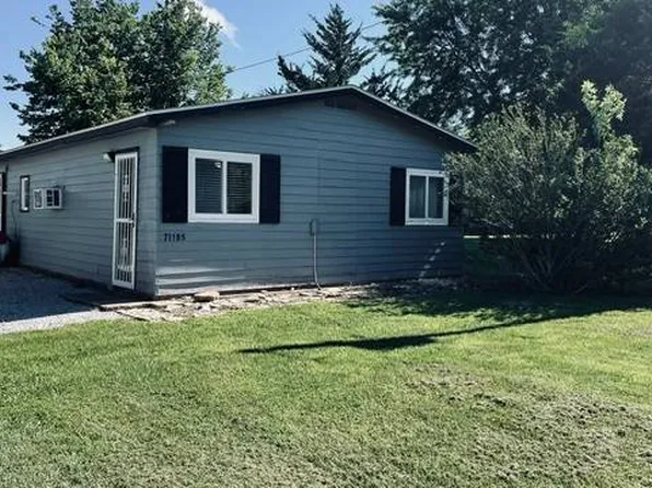 71105 Caron Dr, Trenton, MO 64683