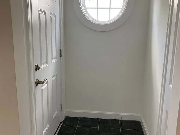 4109 Winchester Rd — Photo 2