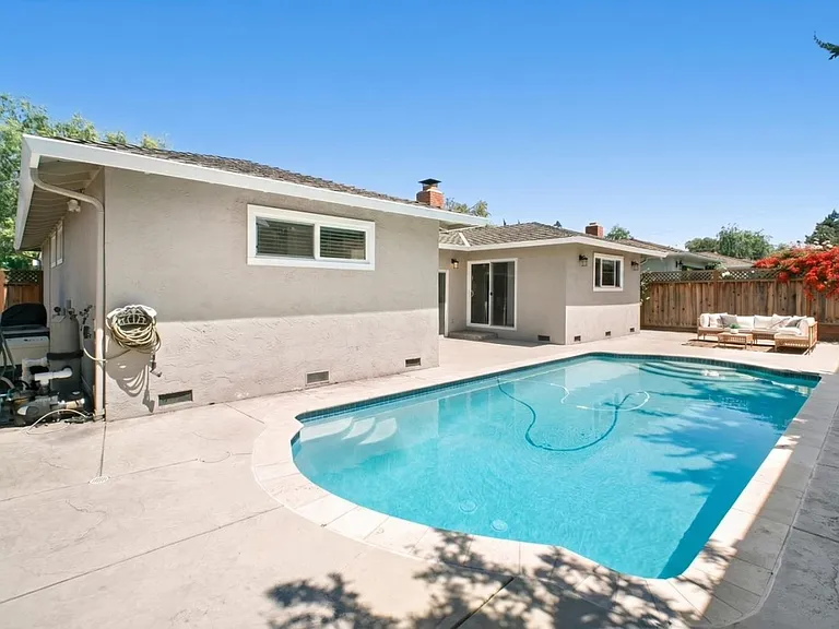 1671 Elwood Dr — Photo 14