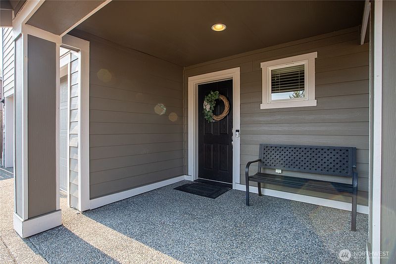 4th image of 4426 Gallagher Way NW
