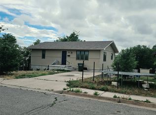 1305 8th Ave, Dodge City, KS 67801