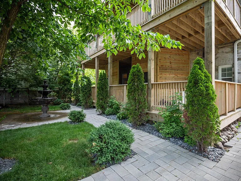 1818 N Humboldt Ave #202 — Photo 32