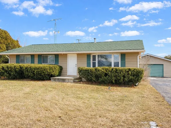 2200 Sheick Rd, Monroe, MI 48162