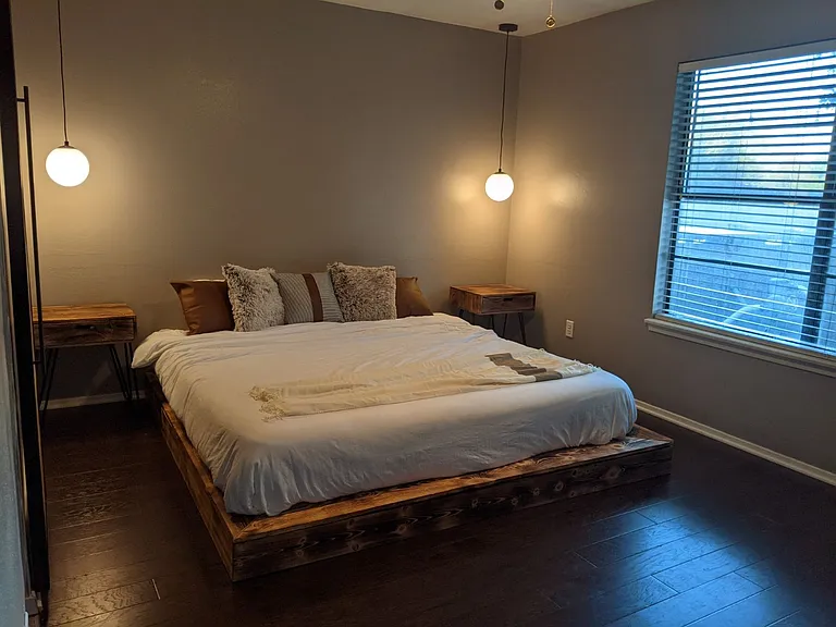 4801 Brompton Ln — Photo 7