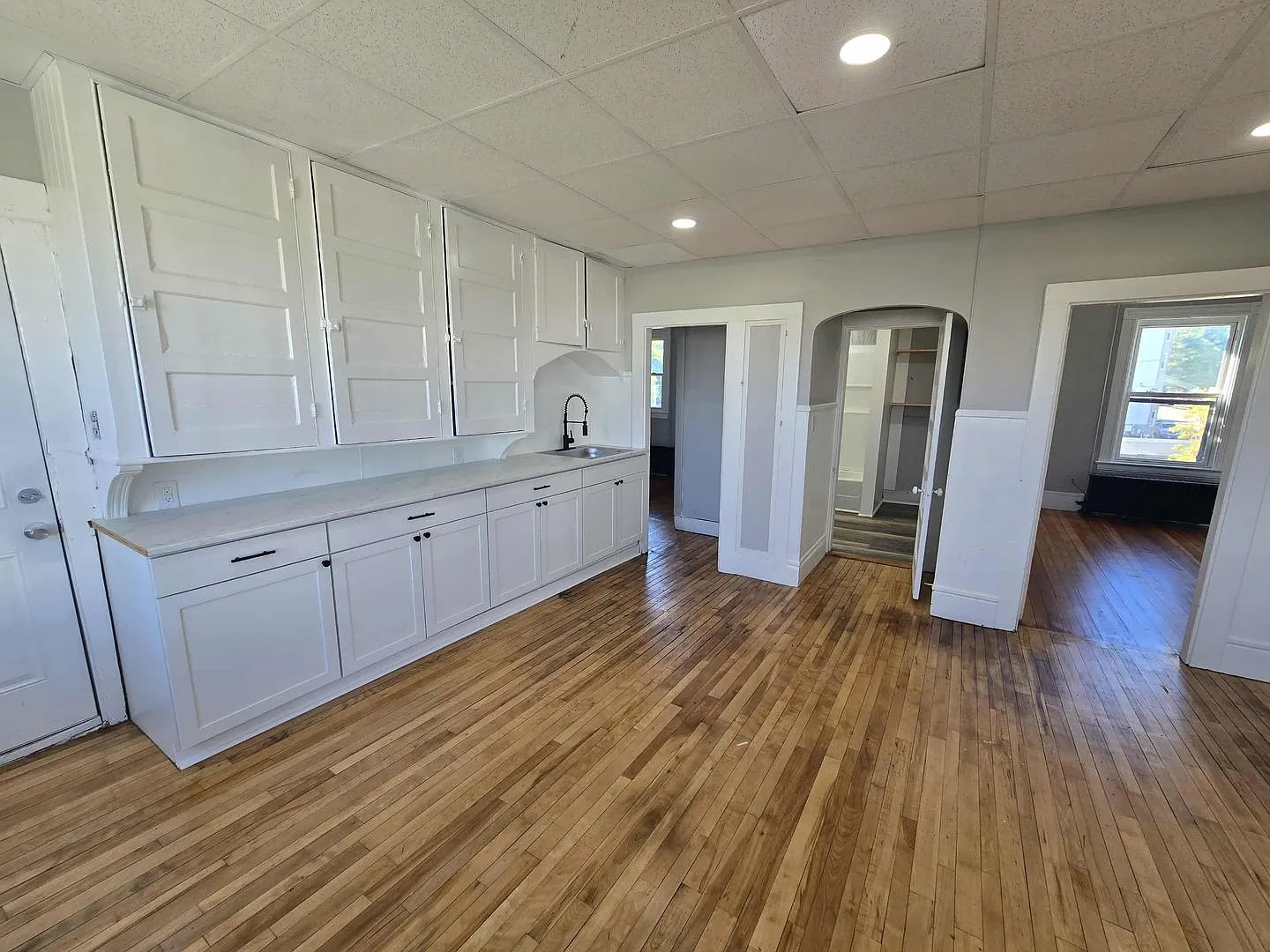 195 Bartlett Lewiston — Photo 3
