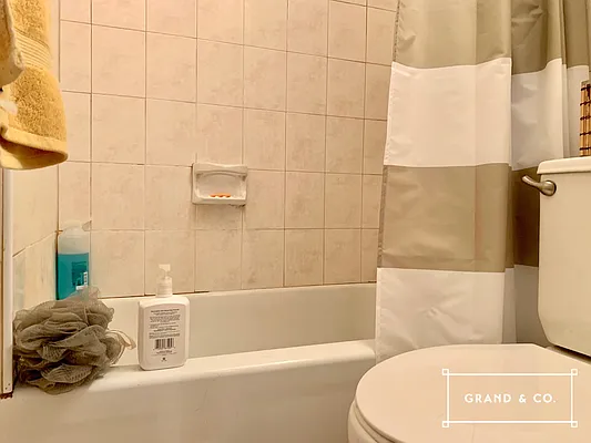 Rented by Grand & Co. | media 26