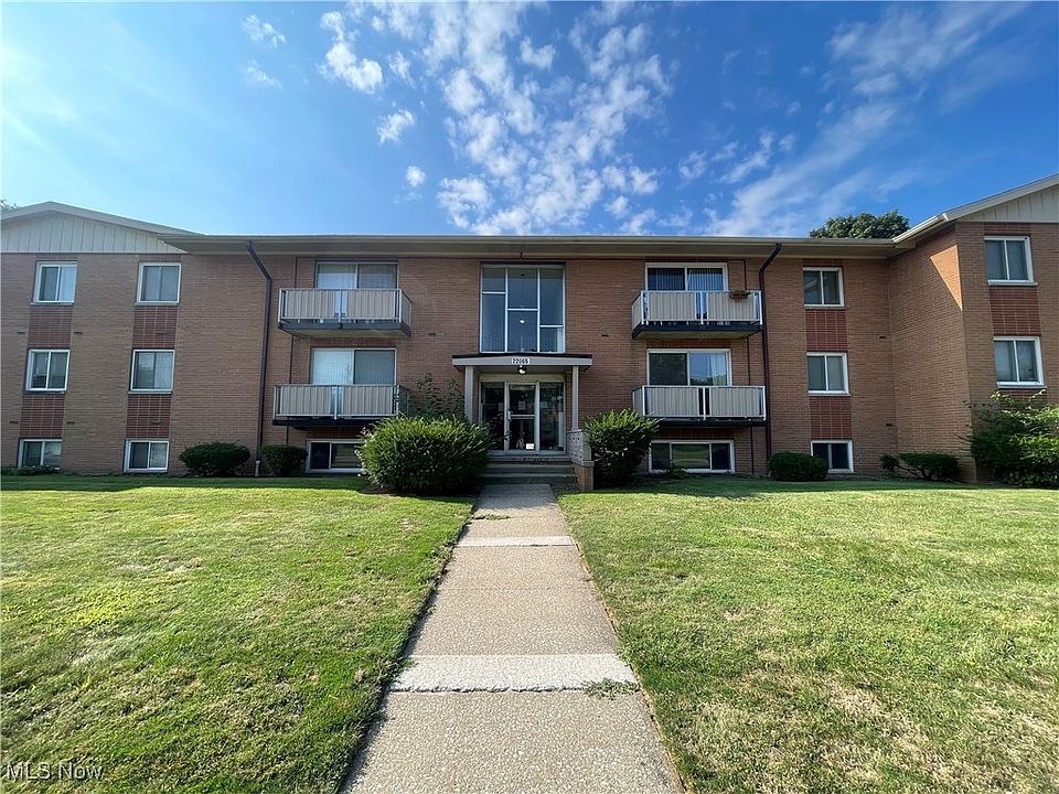 1st image of 22065 River Oaks Dr APT C11
