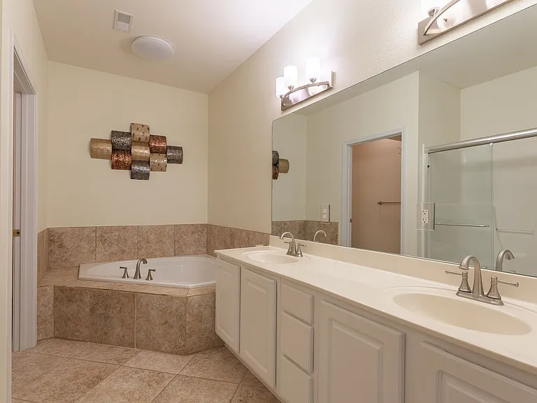 1217 Jeffries Rd #B409 — Photo 8